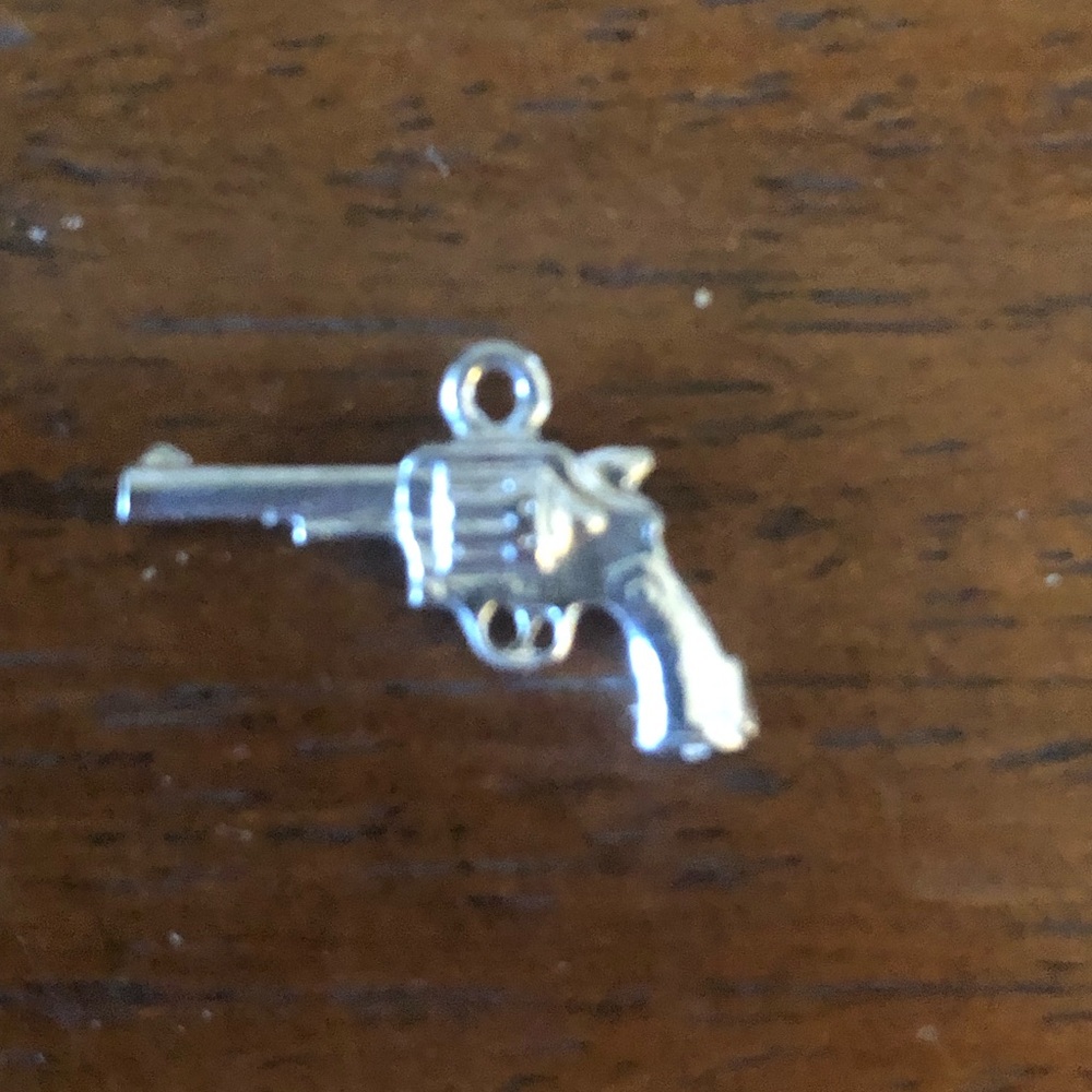 Silver Revolver Charm Pendant- 41A $30 or $25 w/offer